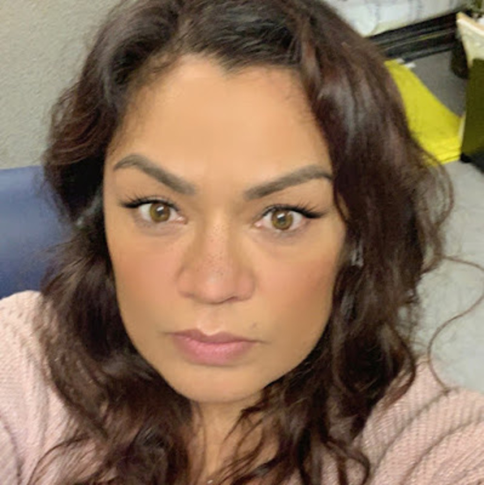 Meet your Posher, Yessi